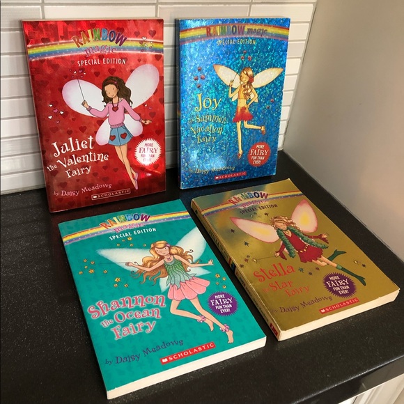 4 Rainbow Magic special edition fairy books - Picture 4 of 13